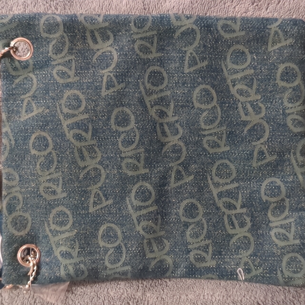 Robin Ruth Crossbody - Picture 3 of 5